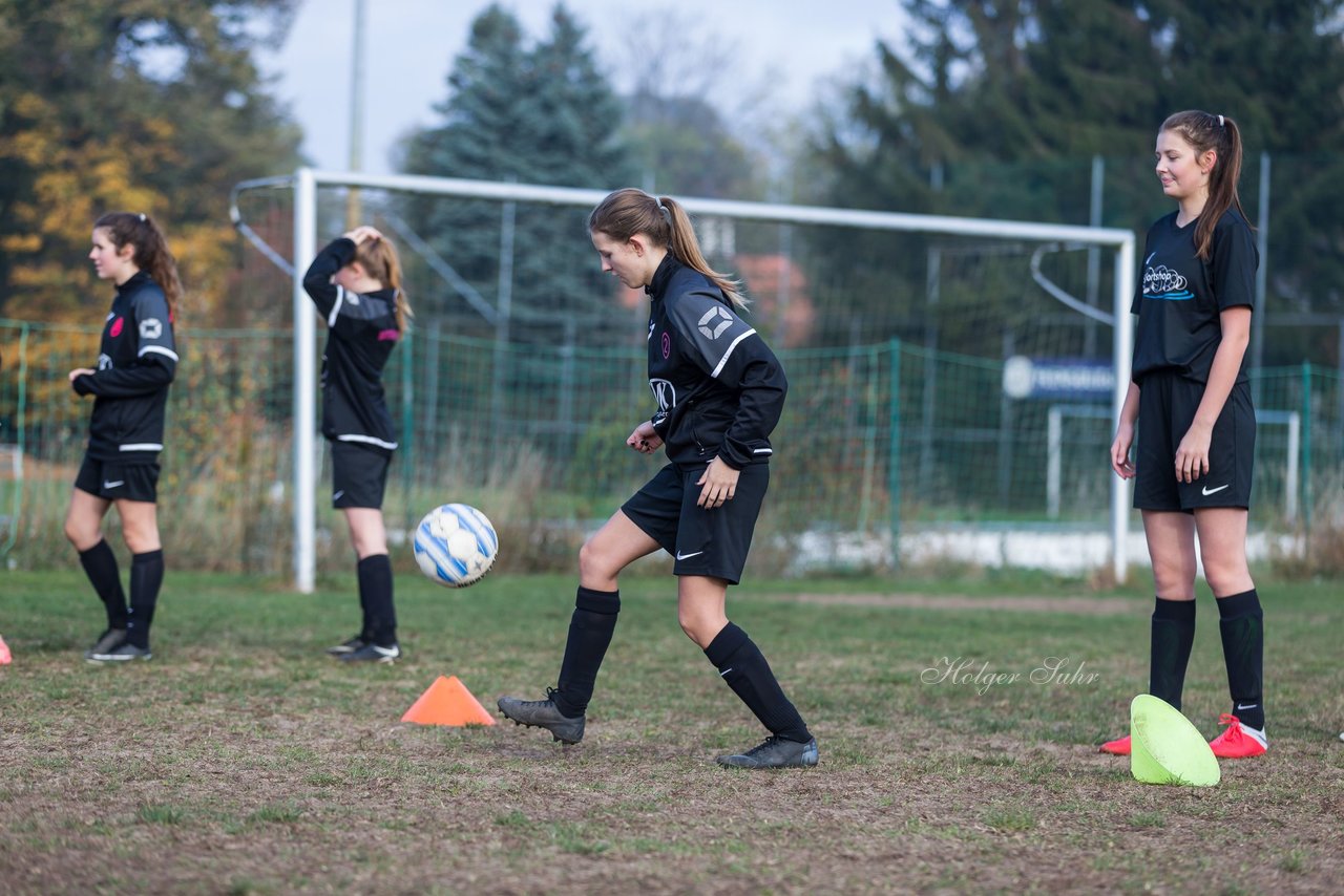 Bild 67 - wBJ MSG Steinhorst-Krummesse - VfL Pinneberg : Ergebnis: 2:0